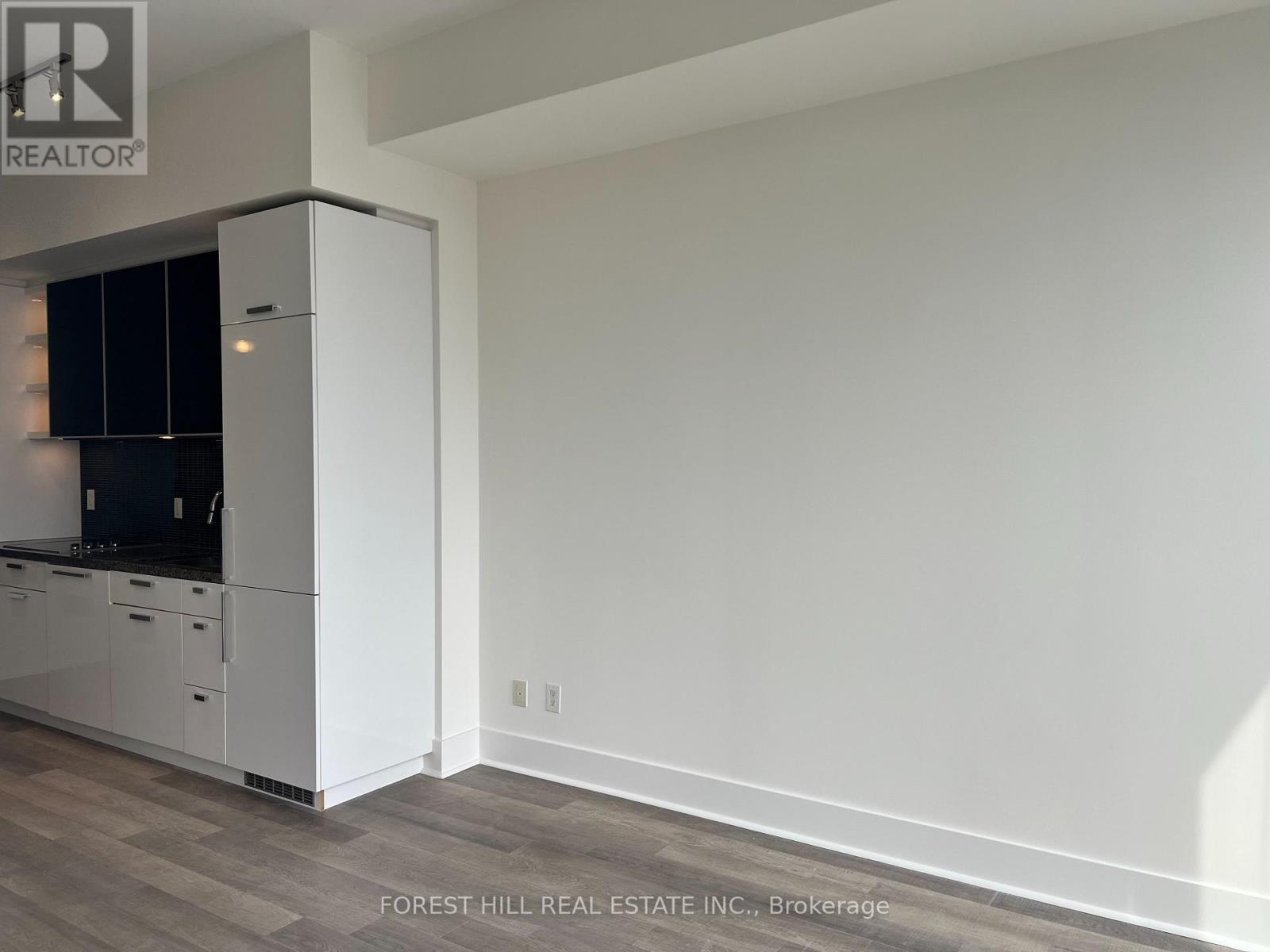 2105 - 32 Davenport Road, Toronto (Annex), Ontario  M5R 1H3 - Photo 17 - C12936600