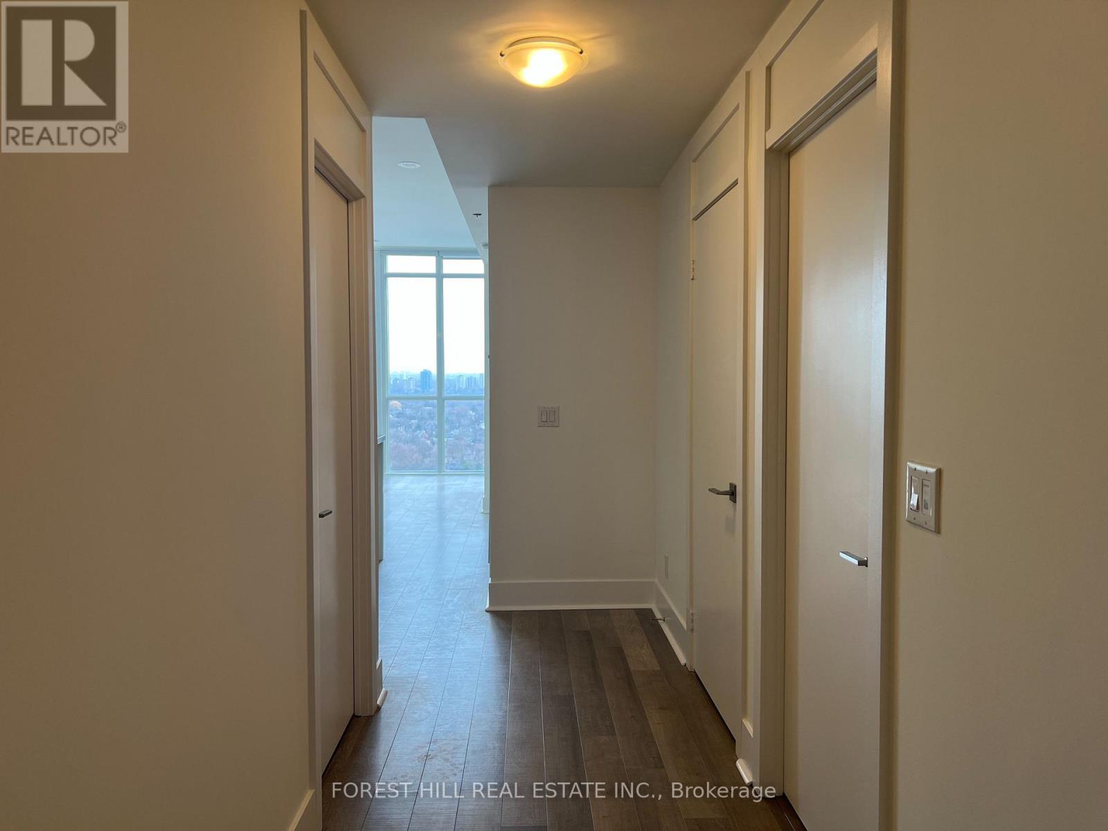 2105 - 32 Davenport Road, Toronto (Annex), Ontario  M5R 1H3 - Photo 3 - C12936600