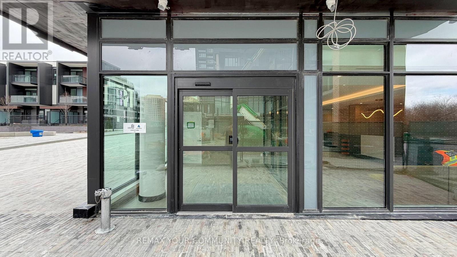 605 - 5 Quarrington Lane, Toronto, Ontario  M3C 0S5 - Photo 9 - C12936652