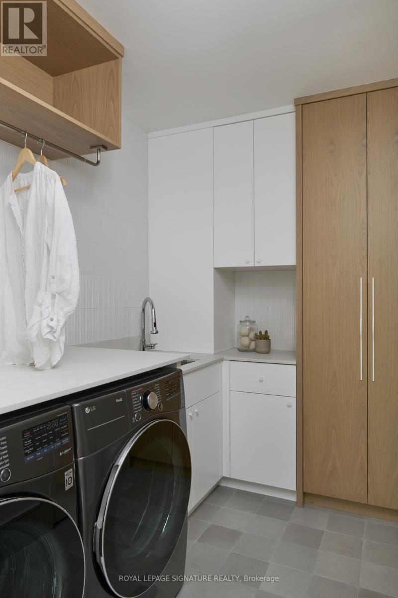 Main - 82 Gough Avenue, Toronto, Ontario  M4K 3N8 - Photo 24 - E12936456