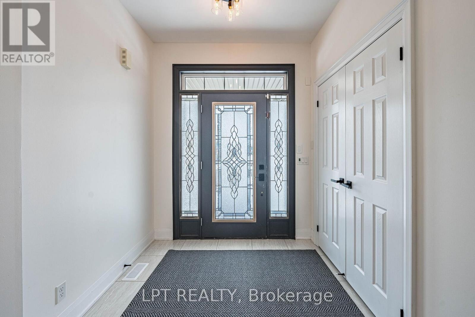 199 Symington Avenue S, Oshawa, Ontario  L1L 0J8 - Photo 3 - E12936640