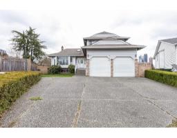 <div class="price">$1,649,999</div> 13285 98 Avenue, Surrey<br><div style="margin-bottom:8px;"><small>Luxmore Realty</small></div><div class='bed_bath'>8 Bed | 6 Bath</div>