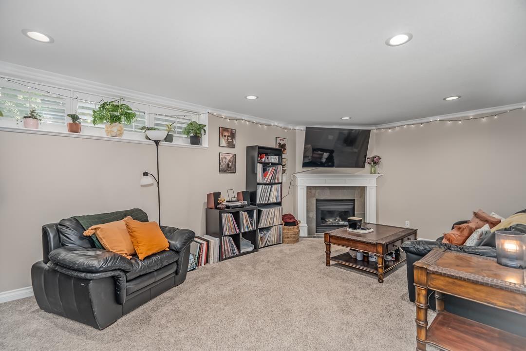 14433 Sunset Lane, White Rock, British Columbia  V4B 5J7 - Photo 32 - R3085041