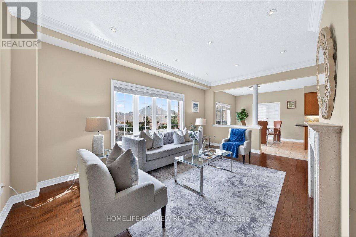 27 Donzi Lane, Vaughan, Ontario  L6A 0J3 - Photo 11 - N12936476