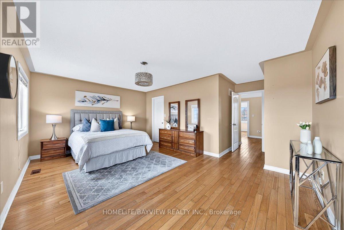 27 Donzi Lane, Vaughan, Ontario  L6A 0J3 - Photo 18 - N12936476