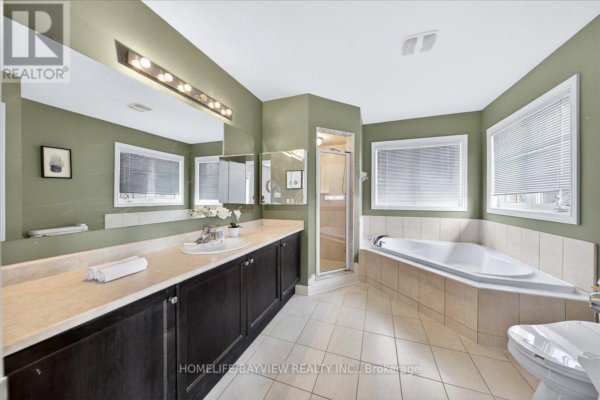 27 Donzi Lane, Vaughan, Ontario  L6A 0J3 - Photo 19 - N12936476