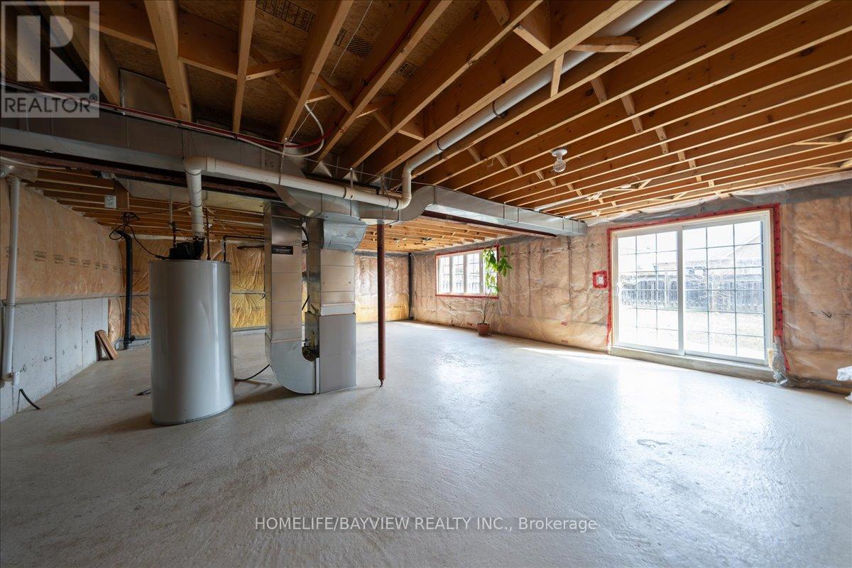 27 Donzi Lane, Vaughan, Ontario  L6A 0J3 - Photo 25 - N12936476