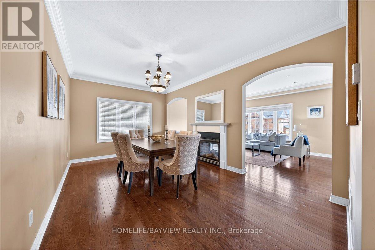 27 Donzi Lane, Vaughan, Ontario  L6A 0J3 - Photo 7 - N12936476