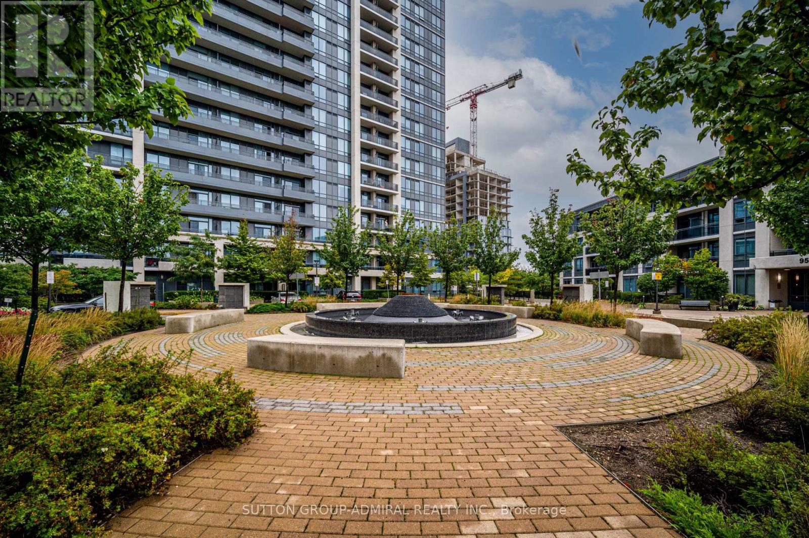 512 - 75 North Park Road, Vaughan, Ontario  L4J 0H8 - Photo 24 - N12936494