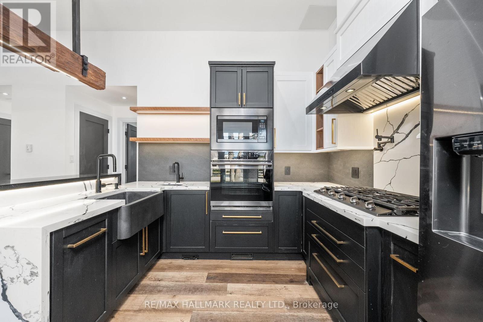 43 Lakeside Drive, Innisfil, Ontario  L9S 2T8 - Photo 13 - N12936502