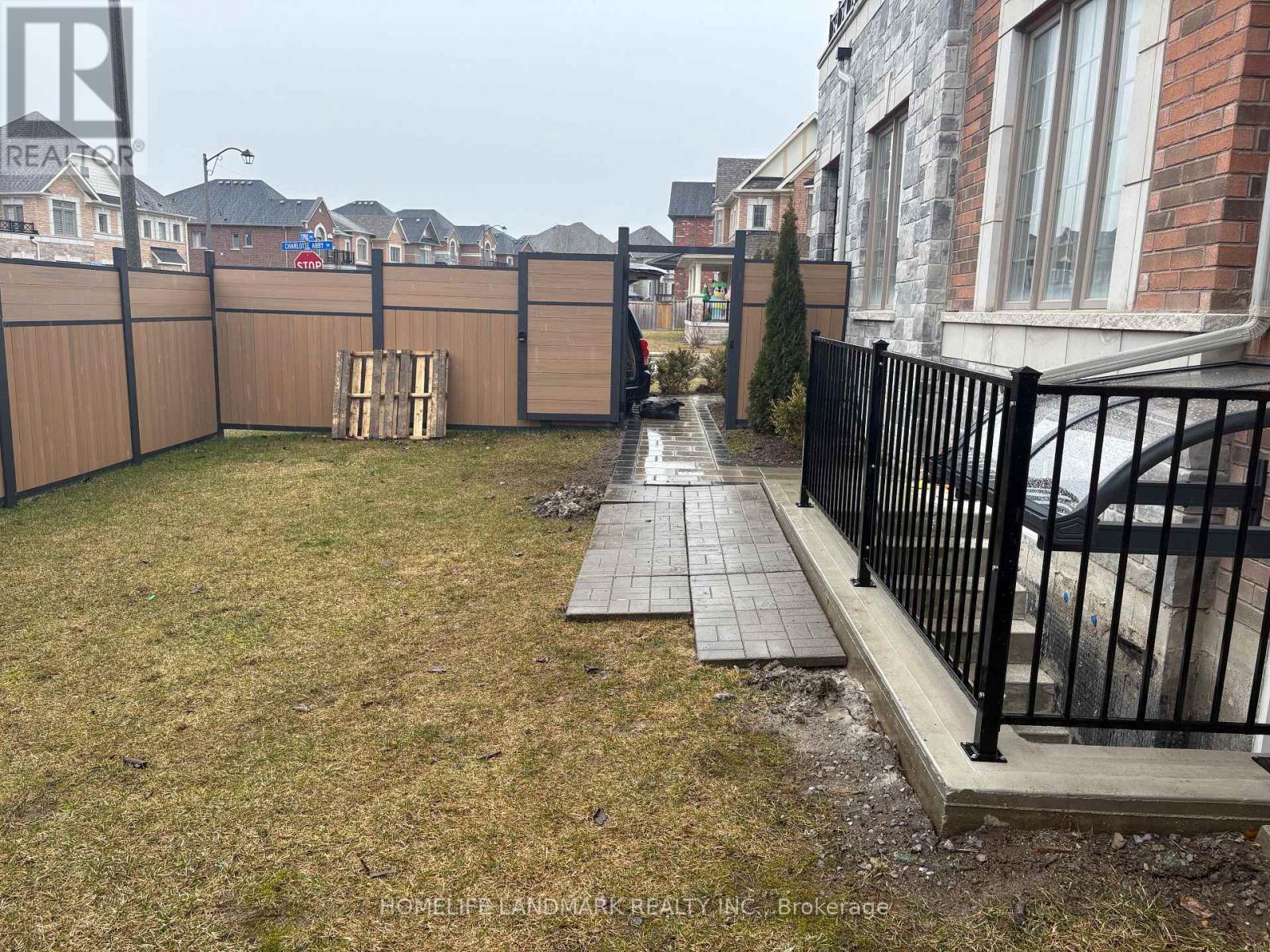 Basement - 64 Charlotte Abby Drive, East Gwillimbury, Ontario  L9N 0S9 - Photo 7 - N12936520