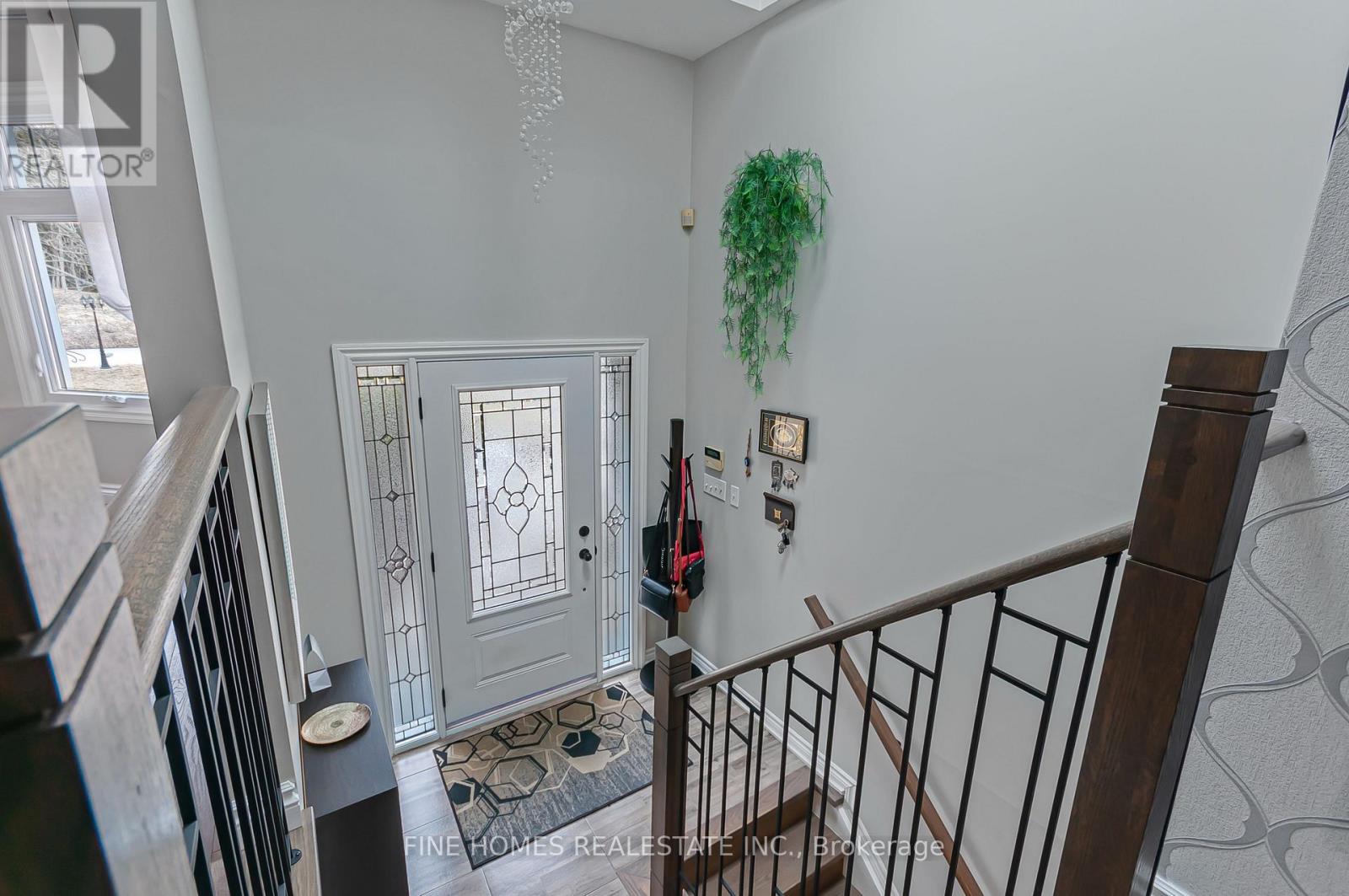 5895 Latimer Road, Georgina, Ontario  L0E 1R0 - Photo 18 - N12936646