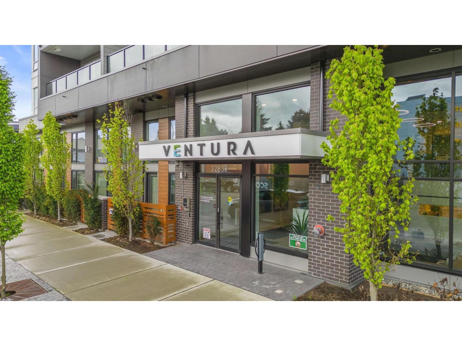 405 32838 Ventura Avenue, Abbotsford, British Columbia  V2S 0M5 - Photo 2 - R3102143