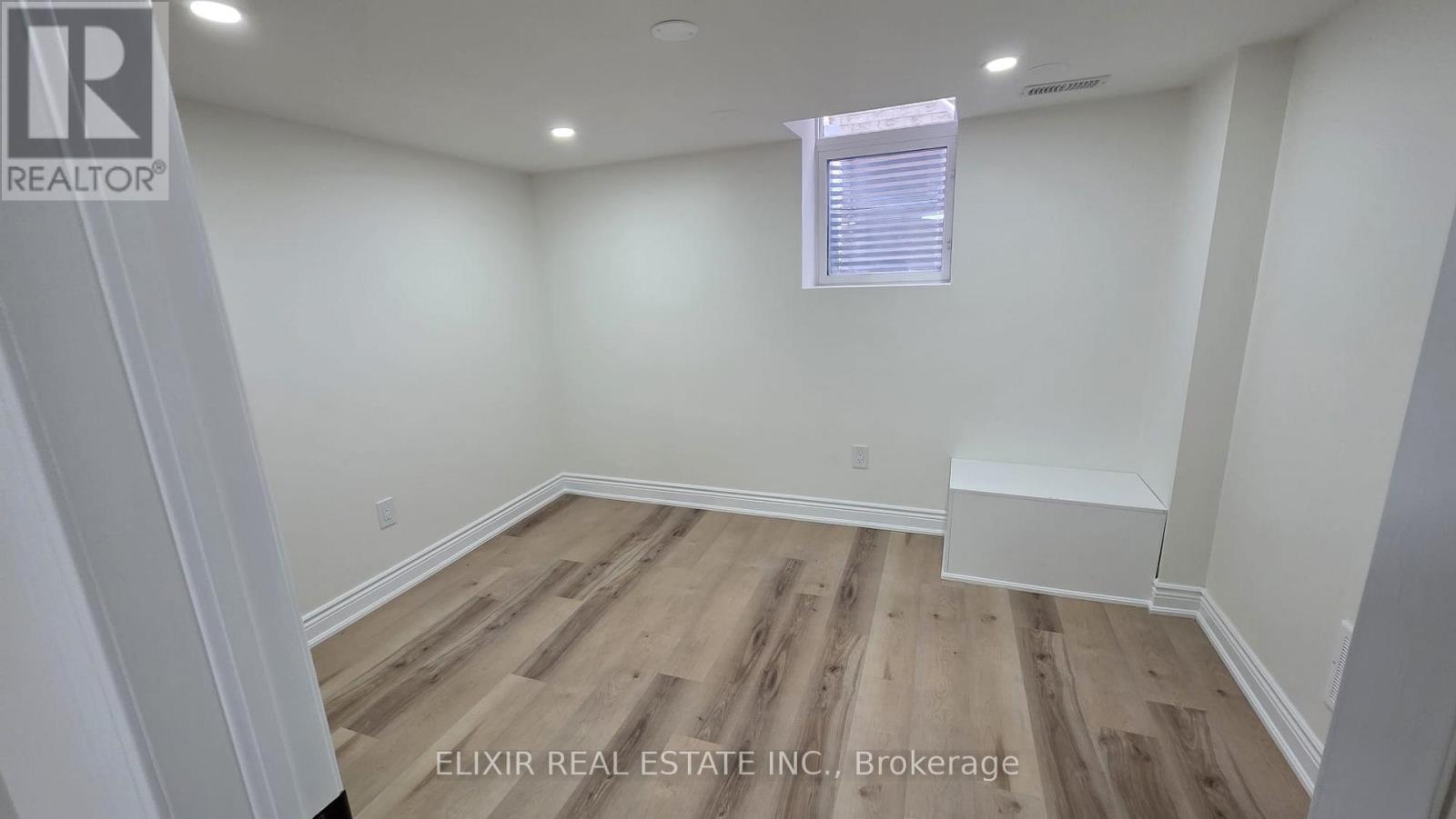 #bsmt - 41 Blair Crescent, Barrie, Ontario  L4M 5Y6 - Photo 8 - S12936564