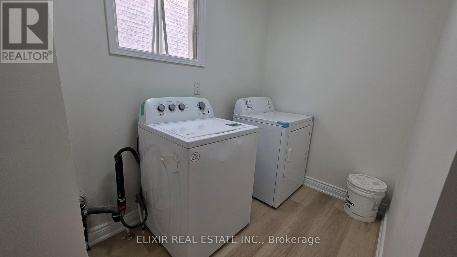 #upper - 41 Blair Crescent, Barrie (Grove East), Ontario  L4M 5Y6 - Photo 12 - S12936570