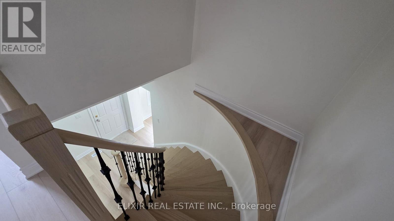 #upper - 41 Blair Crescent, Barrie (Grove East), Ontario  L4M 5Y6 - Photo 28 - S12936570