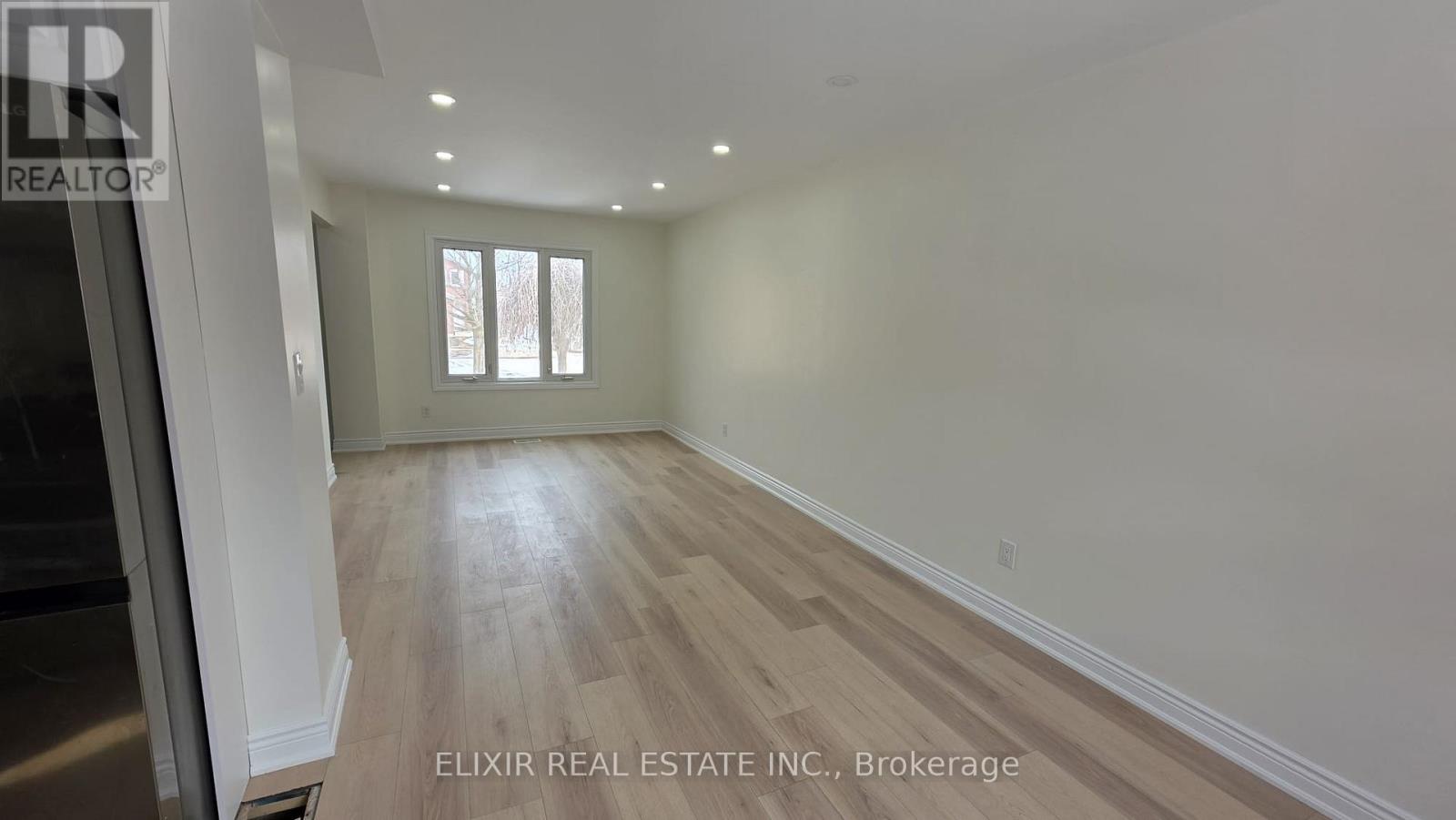 #upper - 41 Blair Crescent, Barrie (Grove East), Ontario  L4M 5Y6 - Photo 6 - S12936570