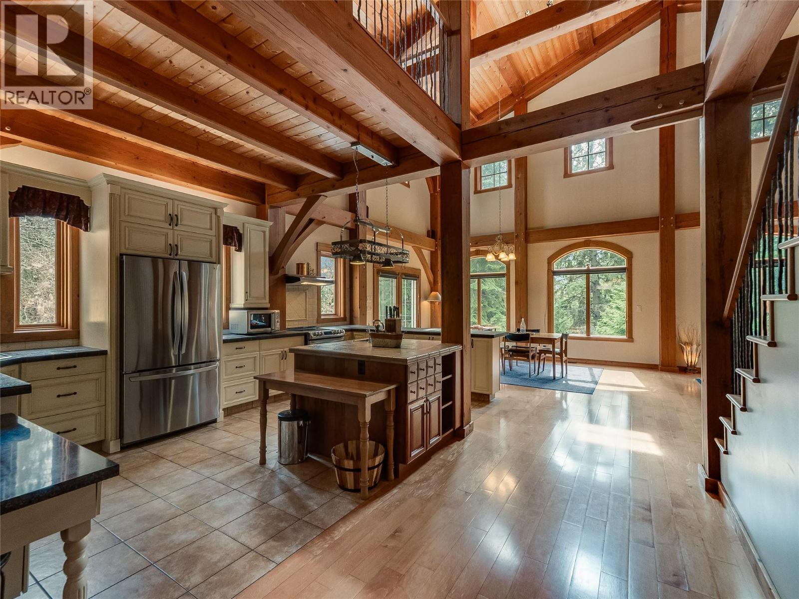 3179 Heddle Road, Nelson, British Columbia  V1L 6M2 - Photo 14 - 10380904