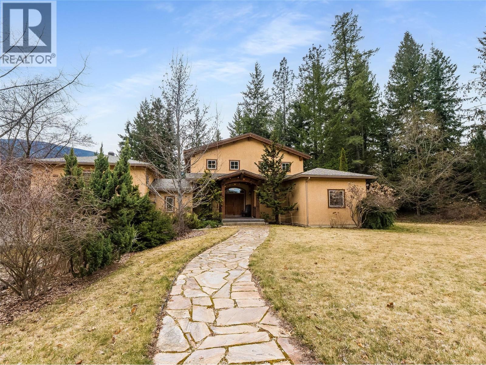 3179 Heddle Road, Nelson, British Columbia  V1L 6M2 - Photo 9 - 10380904