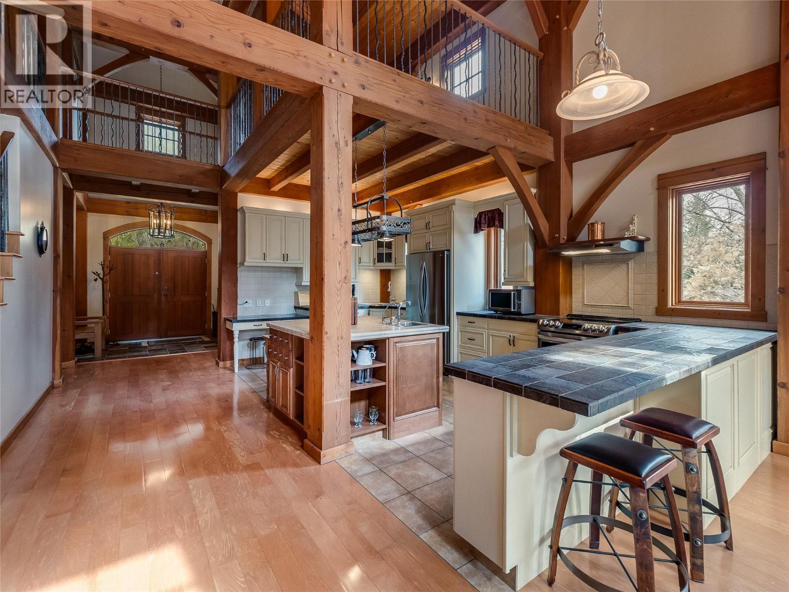 3179 Heddle Road, Nelson, British Columbia  V1L 6M2 - Photo 13 - 10380904