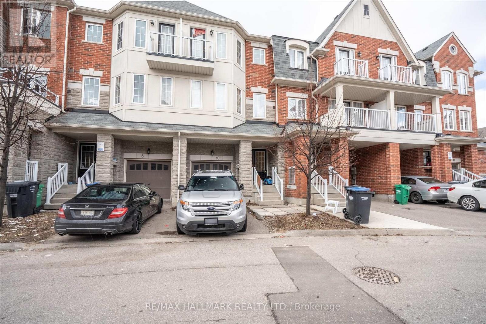 10 RABBIT RUN WAY, Brampton, Ontario