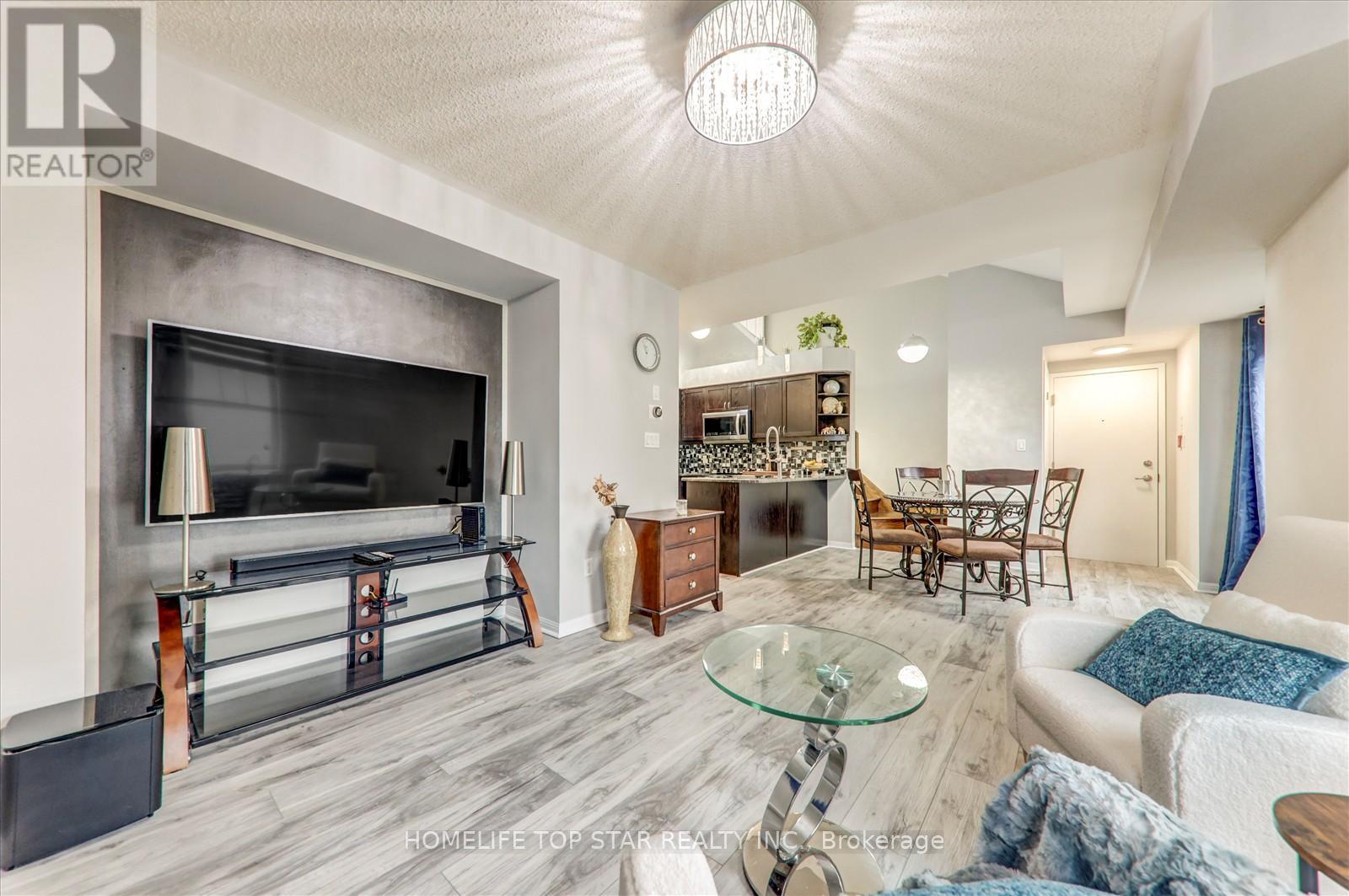 6 - 710 Neighbourhood Circle, Mississauga, Ontario  L5B 0B4 - Photo 13 - W12936472