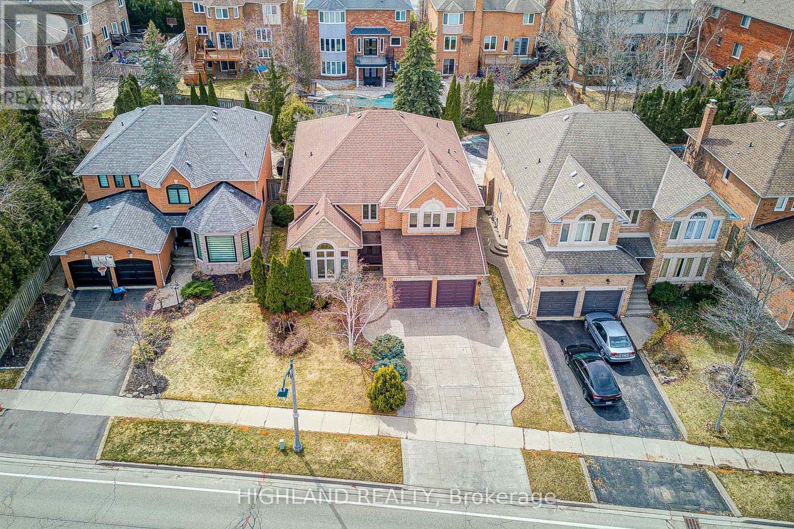 1472 Bayshire Drive, Oakville, Ontario  L6H 6E6 - Photo 30 - W12936578