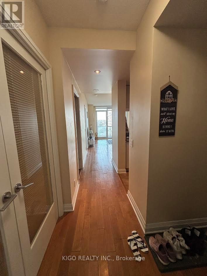 1203 - 1055 Southdown Road, Mississauga, Ontario  L5J 0A3 - Photo 10 - W12936598