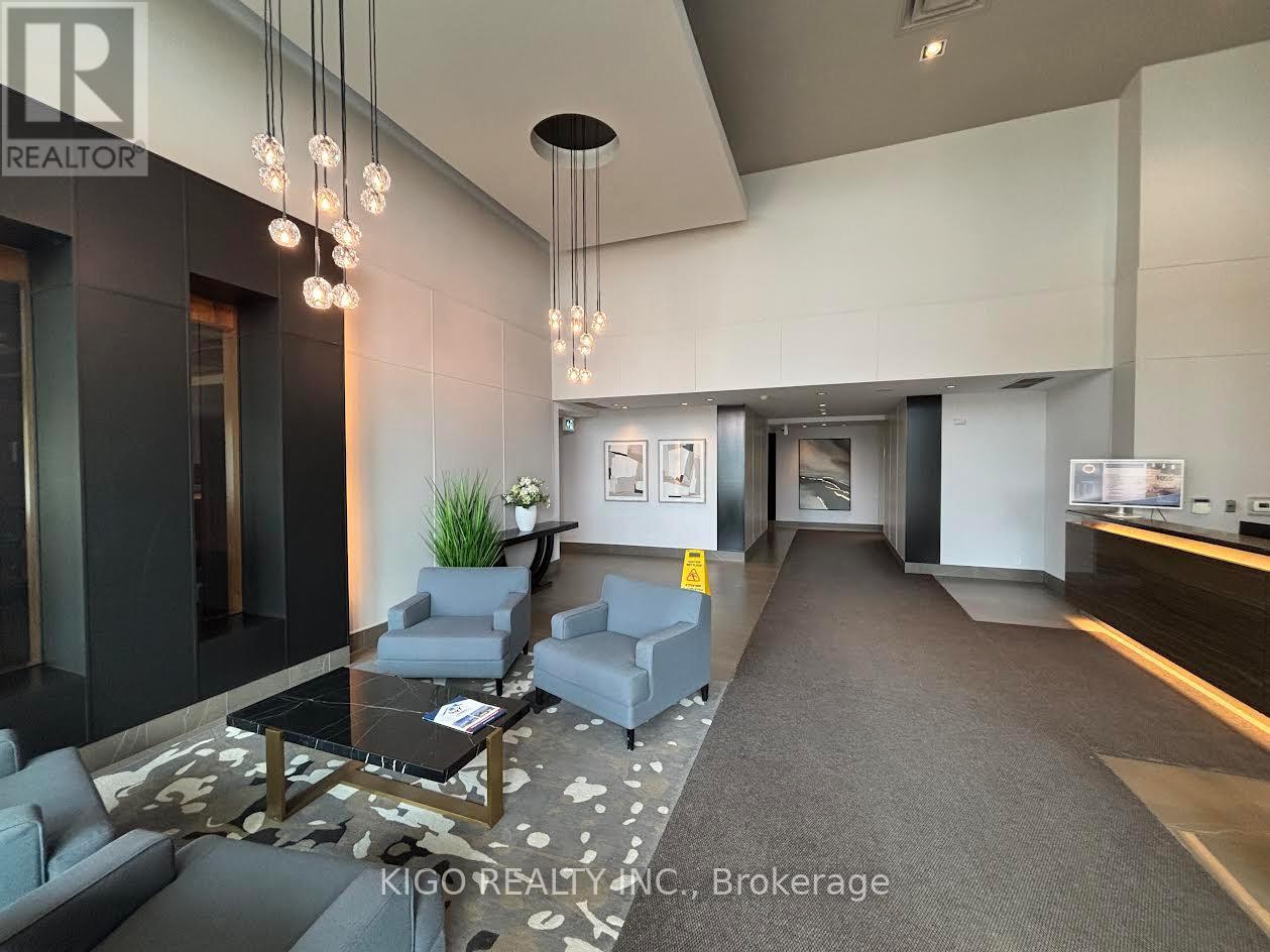 1203 - 1055 Southdown Road, Mississauga, Ontario  L5J 0A3 - Photo 4 - W12936598