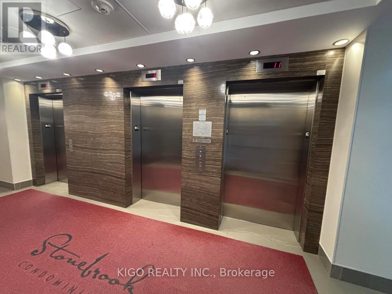 1203 - 1055 Southdown Road, Mississauga, Ontario  L5J 0A3 - Photo 9 - W12936598