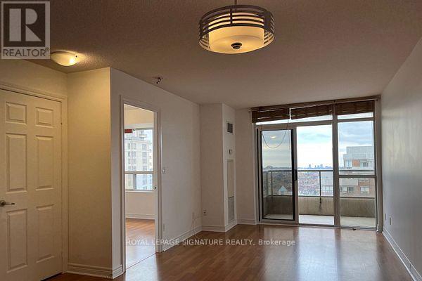 2307 - 310 BURNHAMTHORPE ROAD W, Mississauga, Ontario