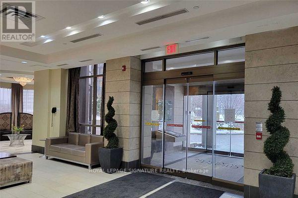 2307 - 310 Burnhamthorpe Road W, Mississauga, Ontario  L5B 3Y5 - Photo 13 - W12936616