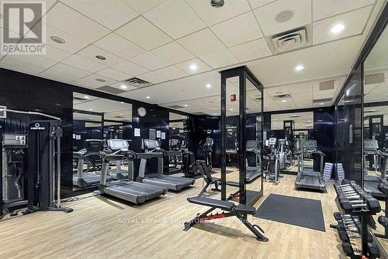 2307 - 310 Burnhamthorpe Road W, Mississauga, Ontario  L5B 3Y5 - Photo 18 - W12936616