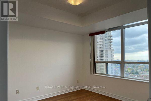 2307 - 310 Burnhamthorpe Road W, Mississauga, Ontario  L5B 3Y5 - Photo 7 - W12936616