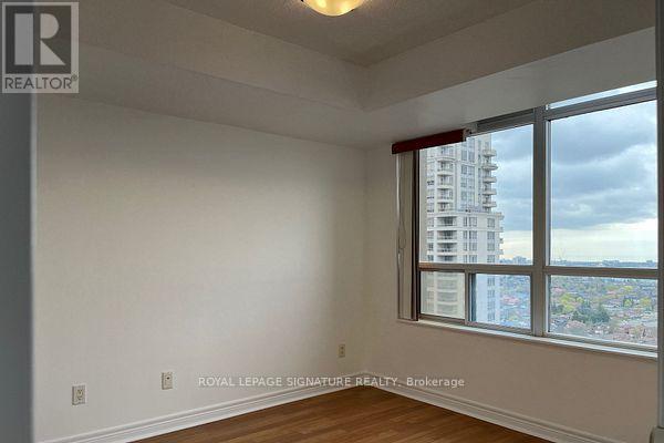 2307 - 310 Burnhamthorpe Road W, Mississauga, Ontario  L5B 3Y5 - Photo 8 - W12936616