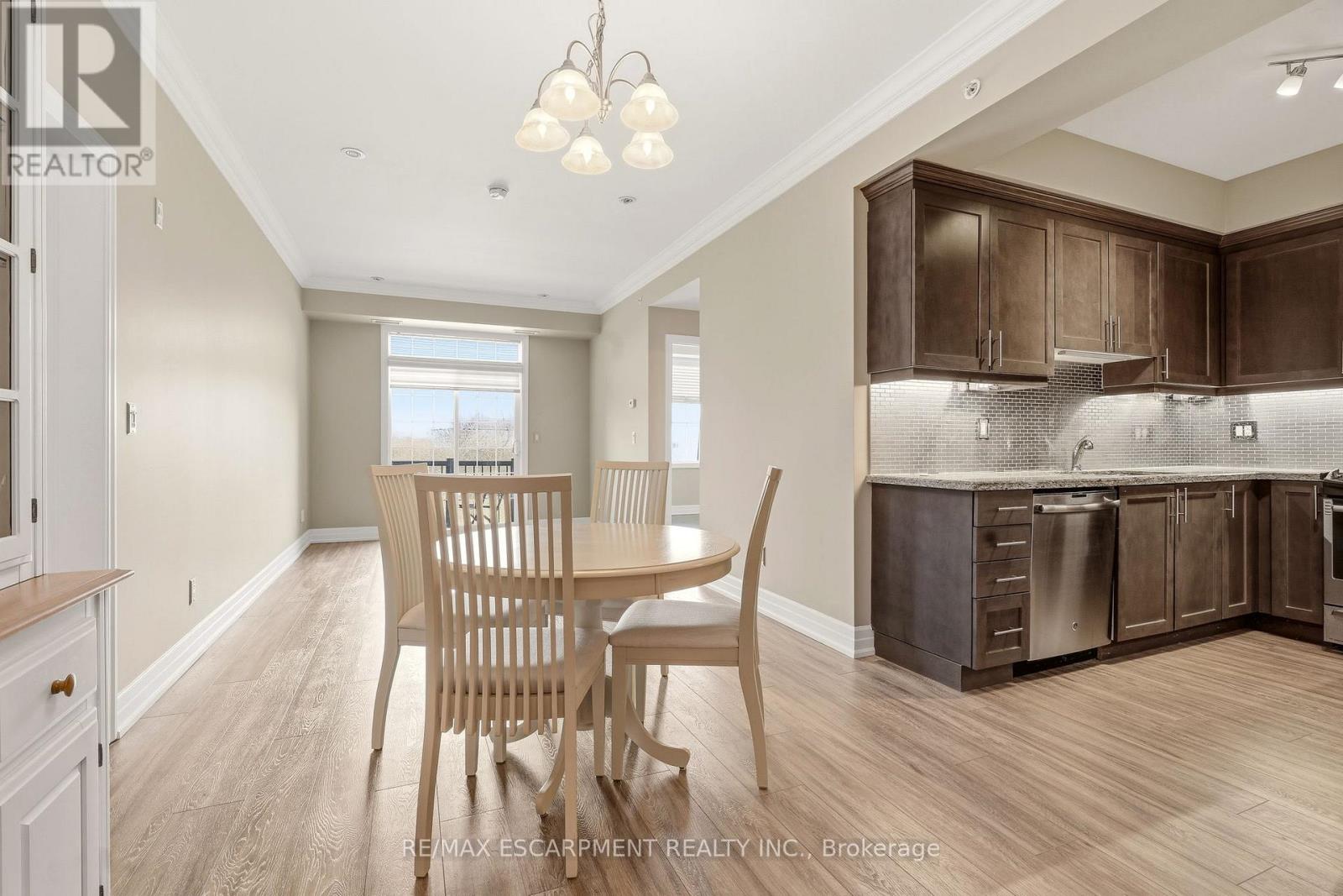 308 - 2300 Upper Middle Road, Oakville, Ontario  L6M 0T4 - Photo 11 - W12936622