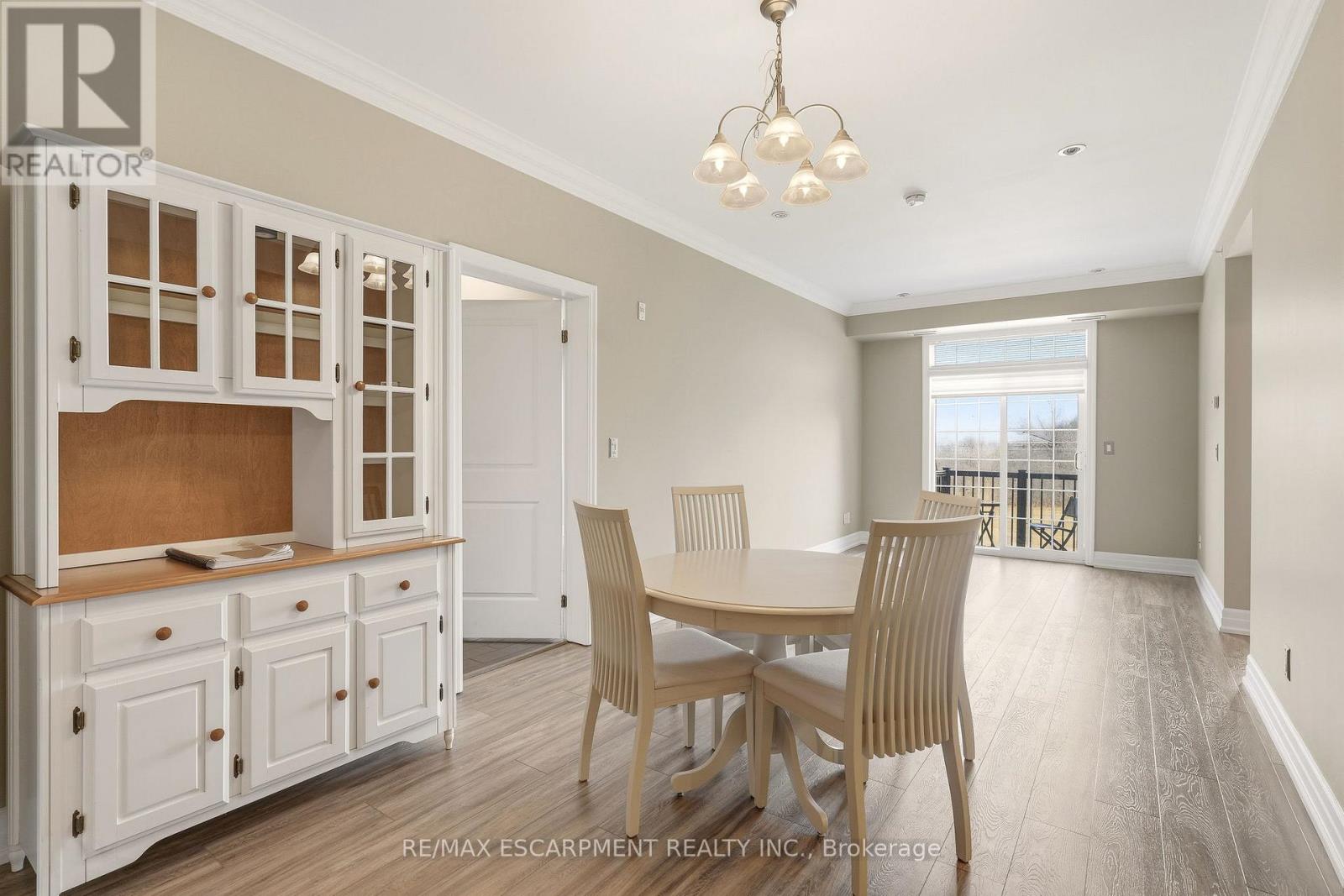 308 - 2300 Upper Middle Road, Oakville, Ontario  L6M 0T4 - Photo 9 - W12936622