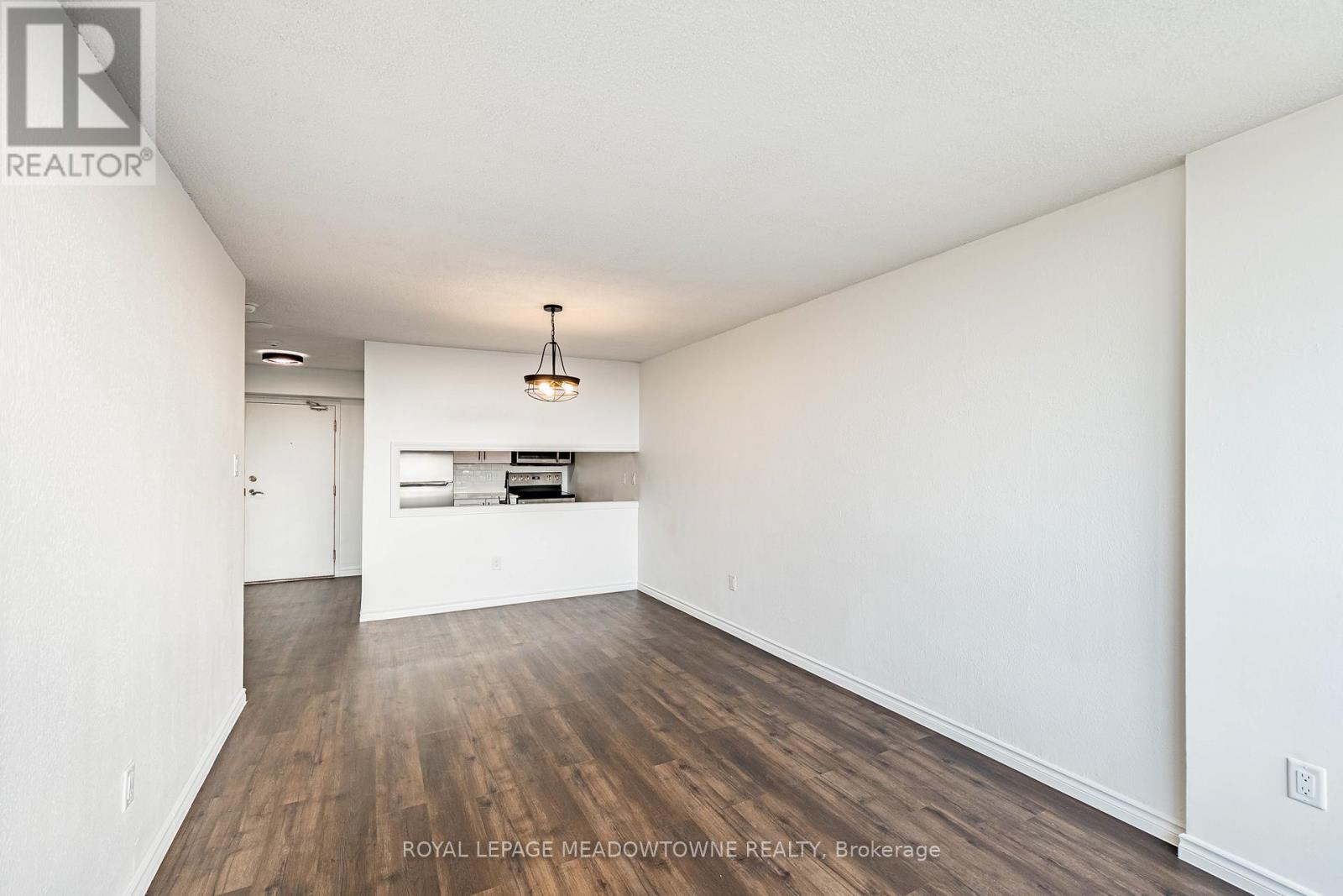 409 - 12 Laurelcrest Street, Brampton, Ontario  L6S 5Y4 - Photo 14 - W12936632