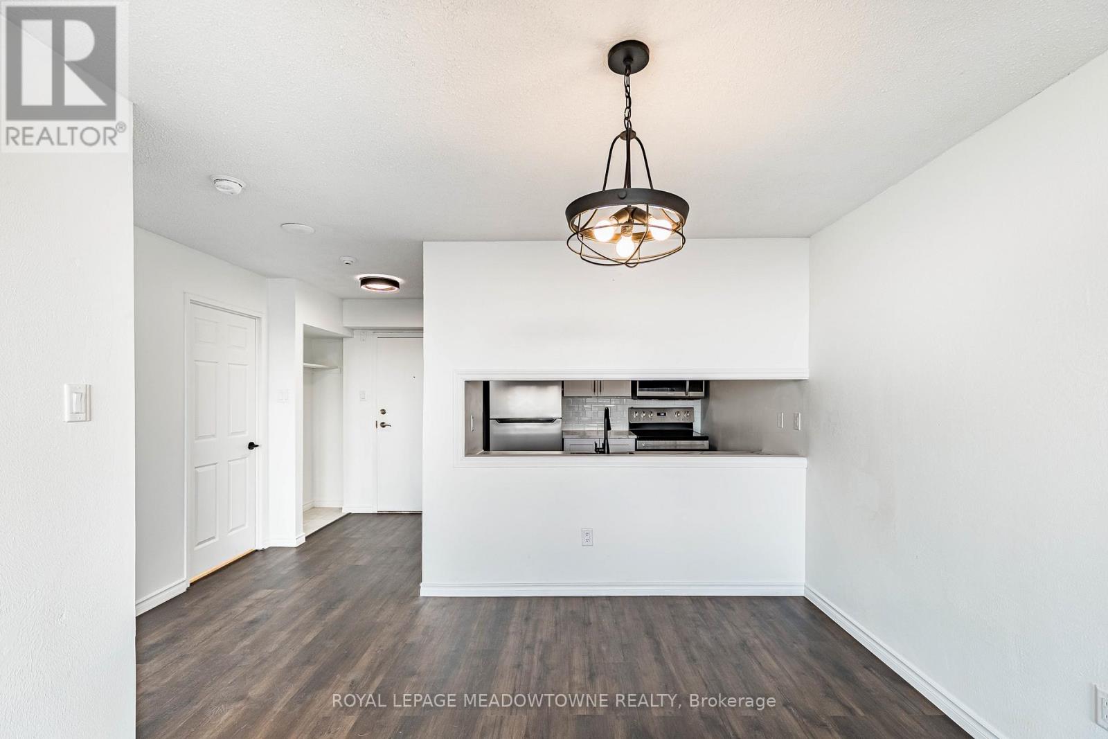 409 - 12 Laurelcrest Street, Brampton, Ontario  L6S 5Y4 - Photo 25 - W12936632