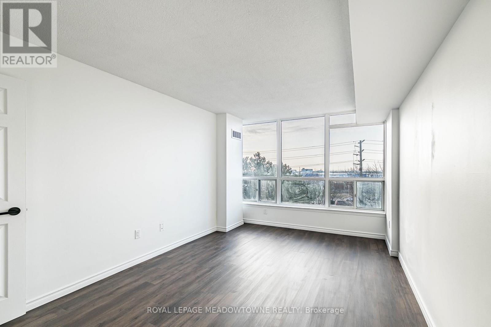 409 - 12 Laurelcrest Street, Brampton, Ontario  L6S 5Y4 - Photo 29 - W12936632