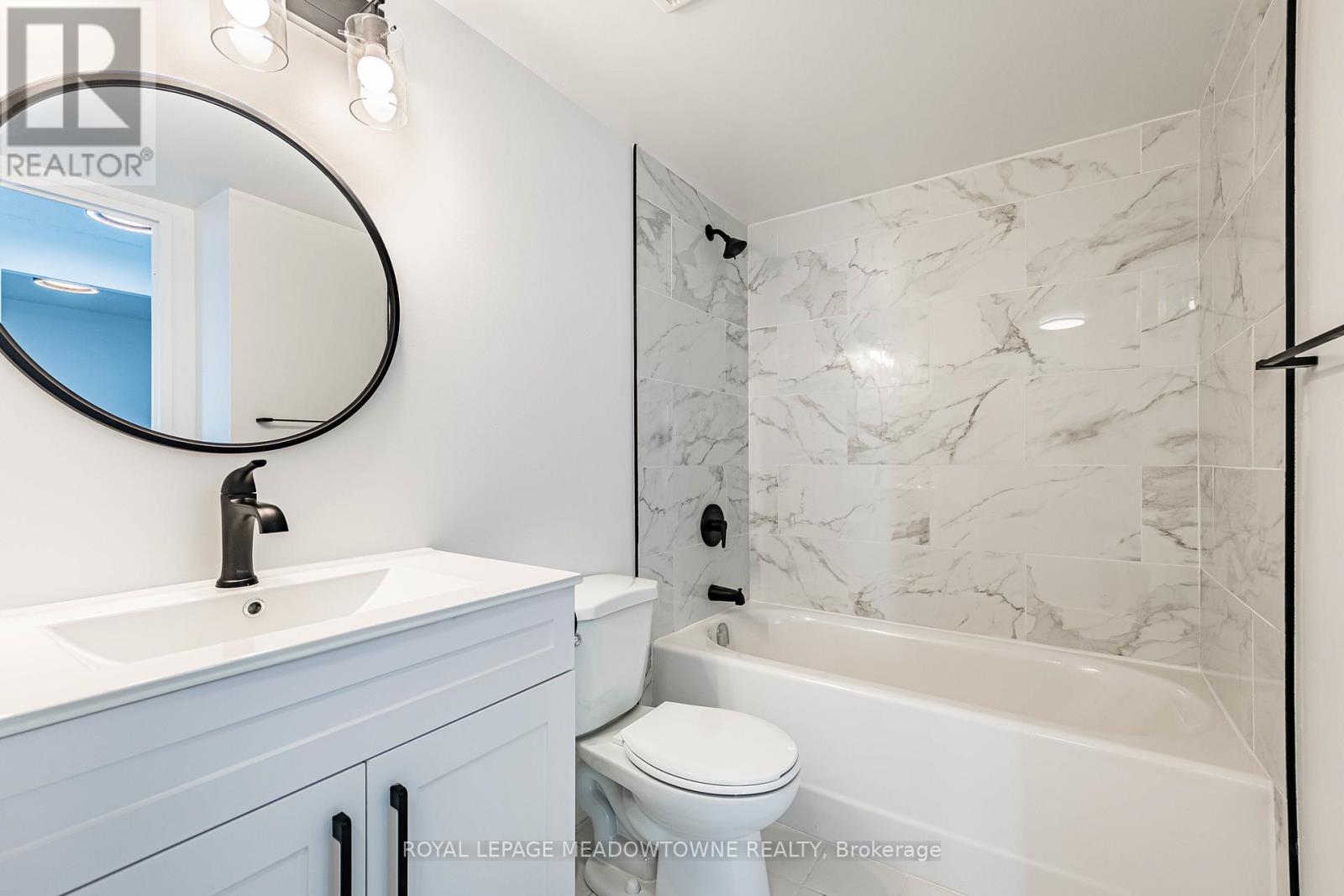 409 - 12 Laurelcrest Street, Brampton, Ontario  L6S 5Y4 - Photo 34 - W12936632