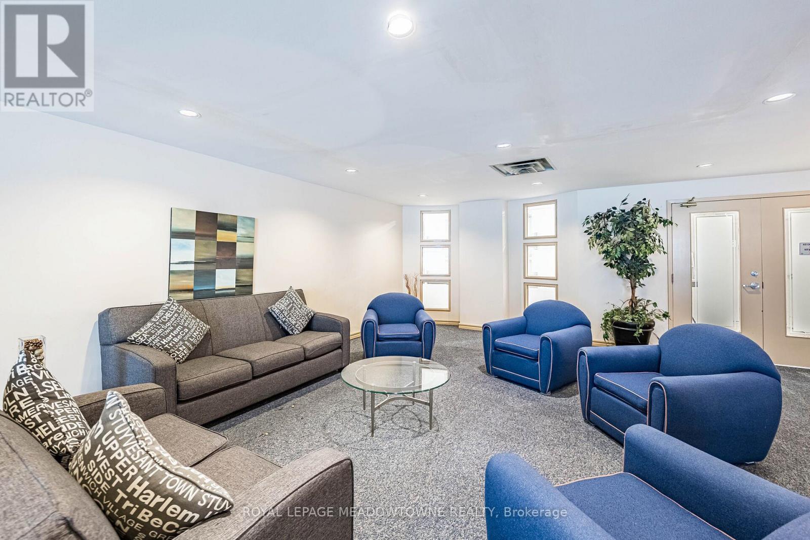 409 - 12 Laurelcrest Street, Brampton, Ontario  L6S 5Y4 - Photo 38 - W12936632