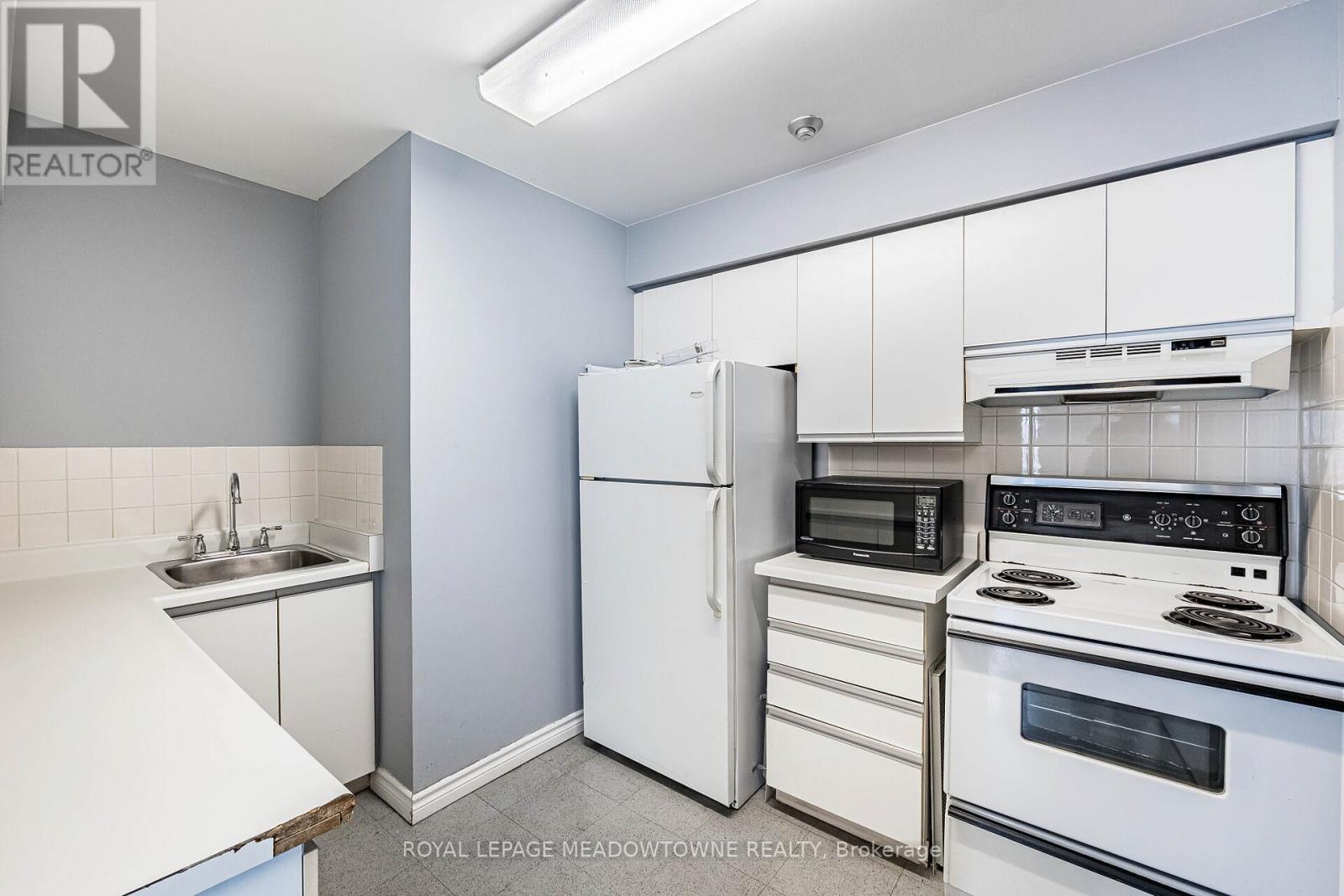 409 - 12 Laurelcrest Street, Brampton, Ontario  L6S 5Y4 - Photo 44 - W12936632