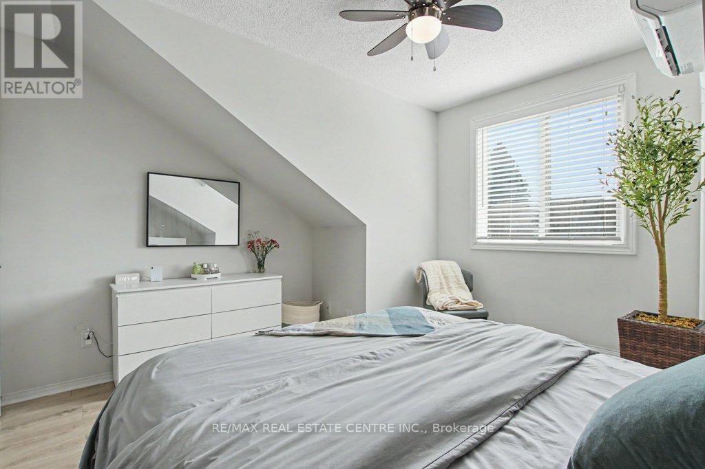 93 - 90 Lawrence Avenue, Orangeville, Ontario  L9W 4J6 - Photo 20 - W12936642