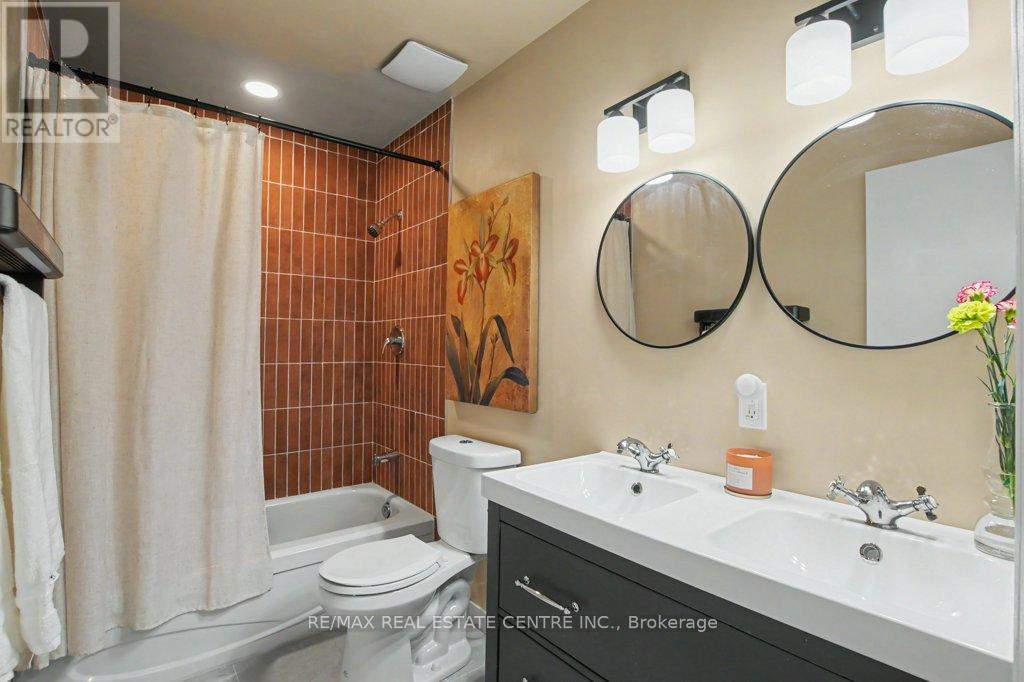 93 - 90 Lawrence Avenue, Orangeville, Ontario  L9W 4J6 - Photo 21 - W12936642