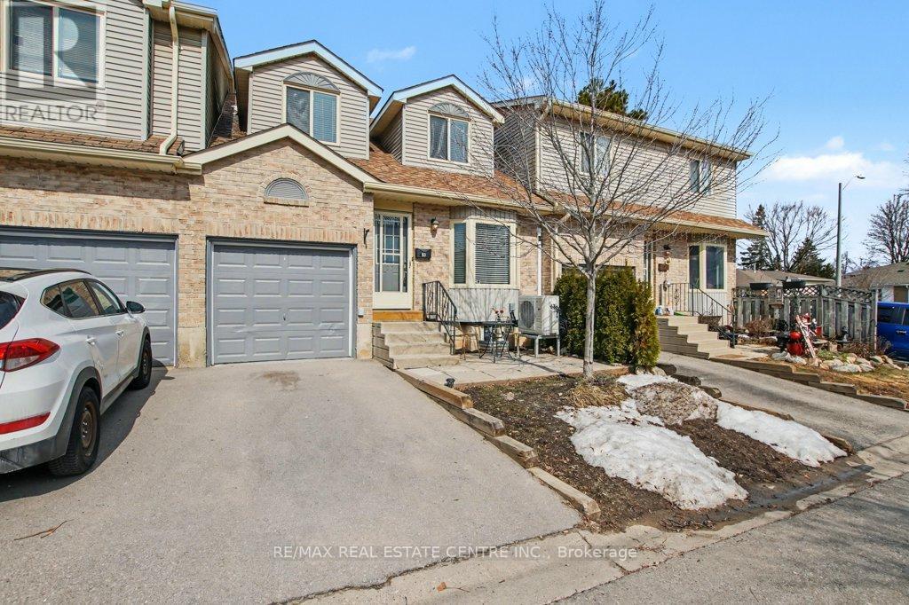 93 - 90 Lawrence Avenue, Orangeville, Ontario  L9W 4J6 - Photo 3 - W12936642