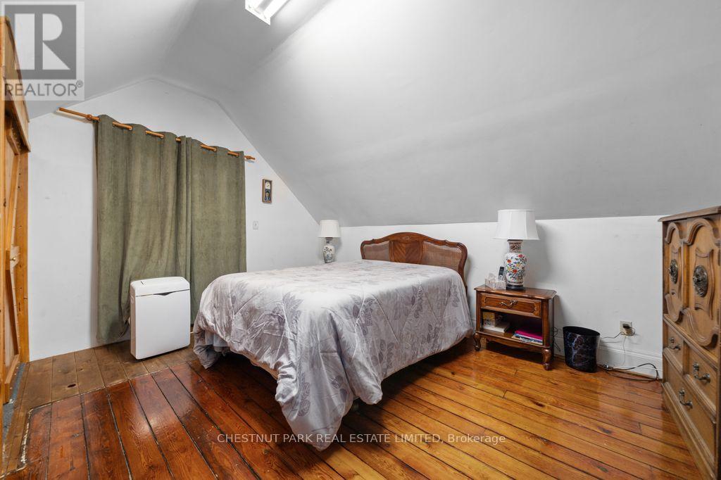 71 Queen Street, Prince Edward County, Ontario K0K 2T0 - Photo 29 - X12849766