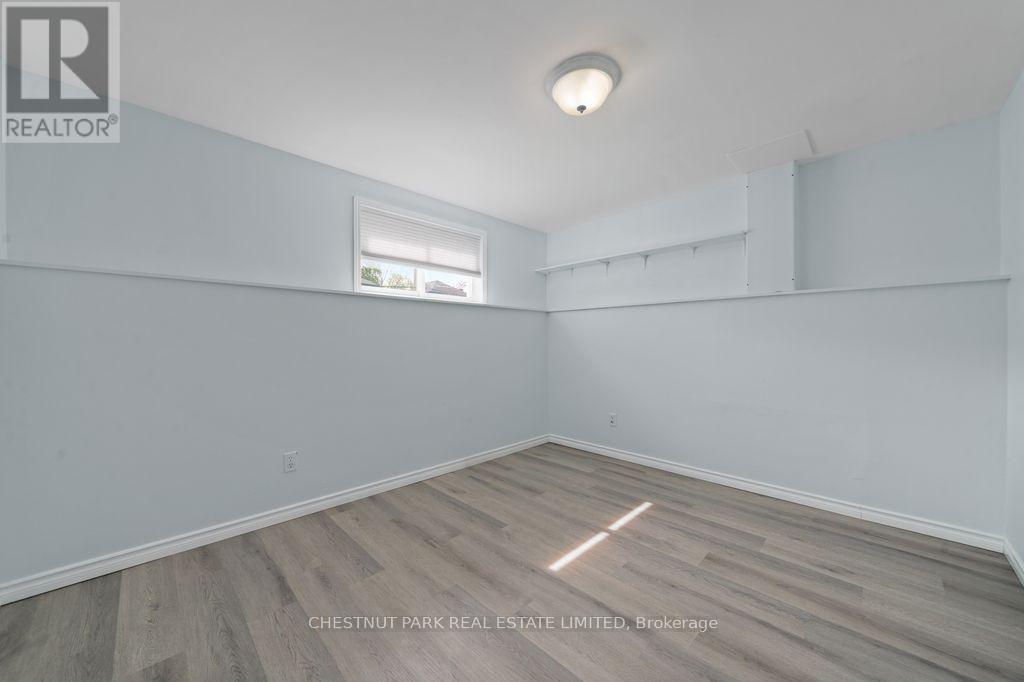 71 Queen Street, Prince Edward County, Ontario K0K 2T0 - Photo 35 - X12849766