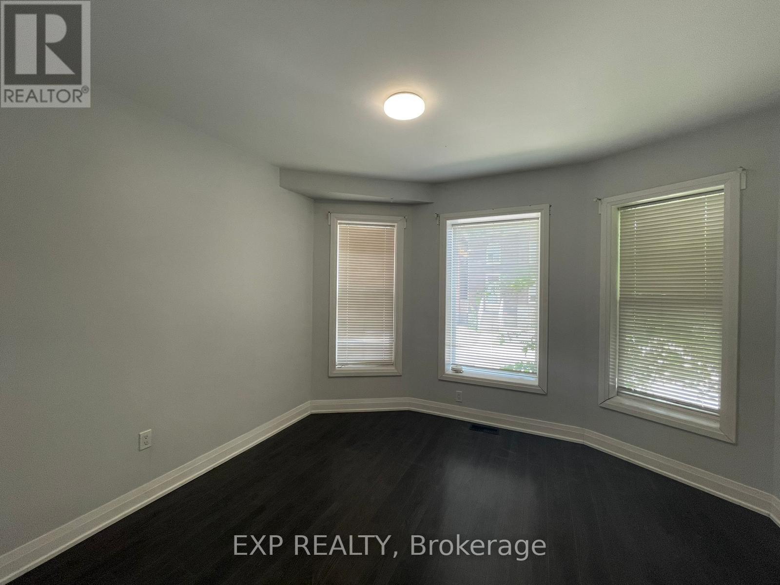 1 Madison Avenue, Hamilton, Ontario  L8L 5Y2 - Photo 11 - X12936462