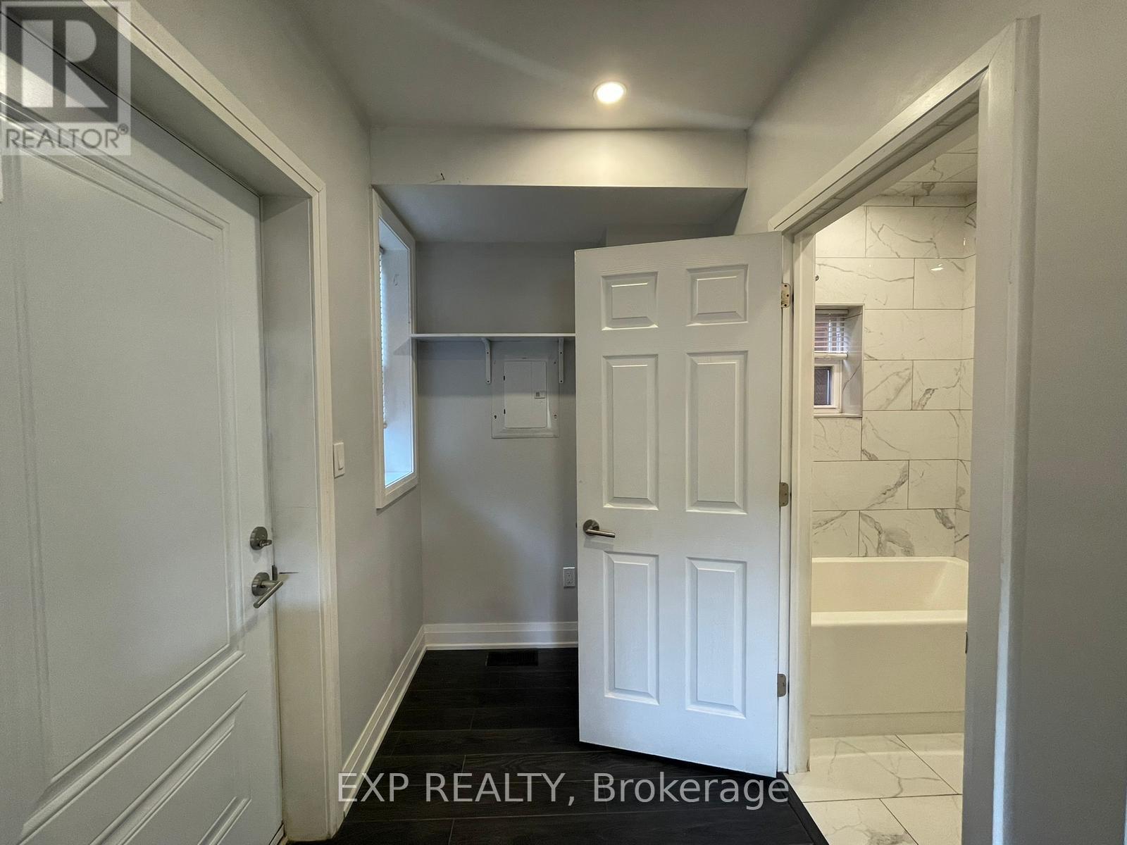 1 Madison Avenue, Hamilton, Ontario  L8L 5Y2 - Photo 12 - X12936462